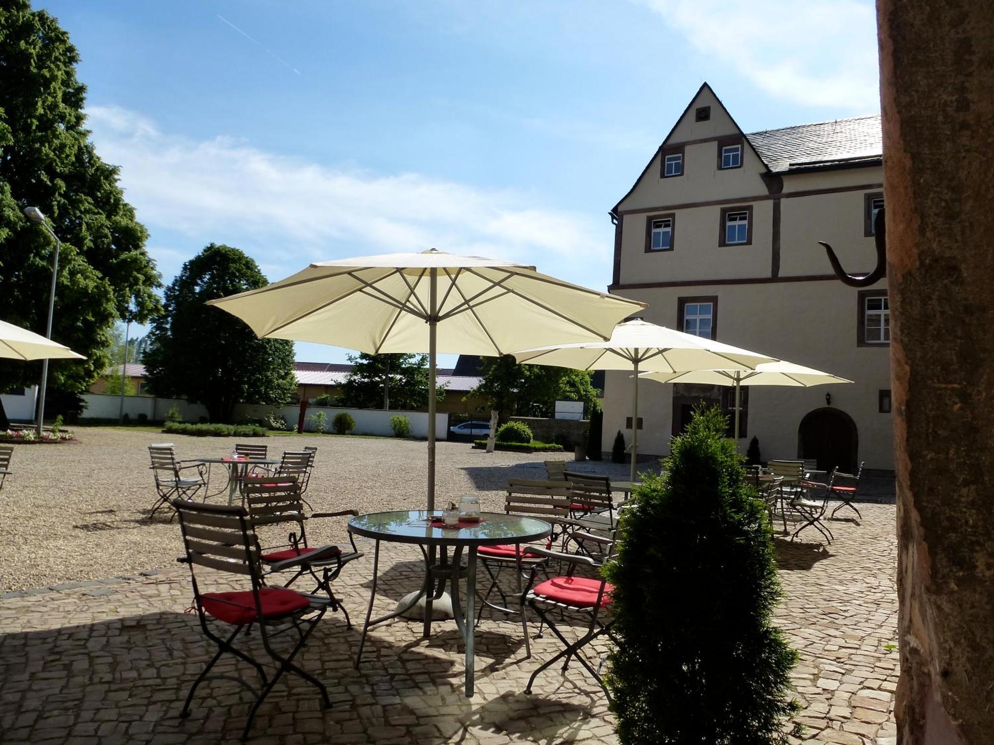 Schloss Hotel Wallhausen Wallhausen  Екстер'єр фото