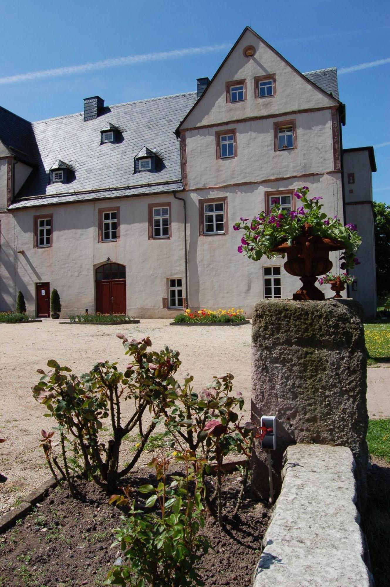 Schloss Hotel Wallhausen Wallhausen  Екстер'єр фото